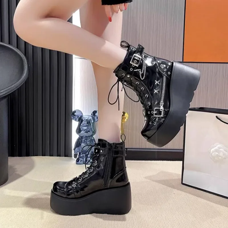 นักออกแบบผู้หญิงแพลตฟอร์ม Goth - Motorcycle Chain บทวิจารณ์และราคา